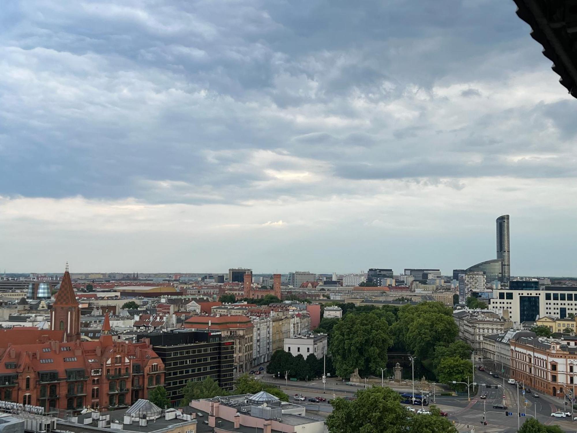 I&M Apartments Sikorskiego Wroclaw Oda fotoğraf